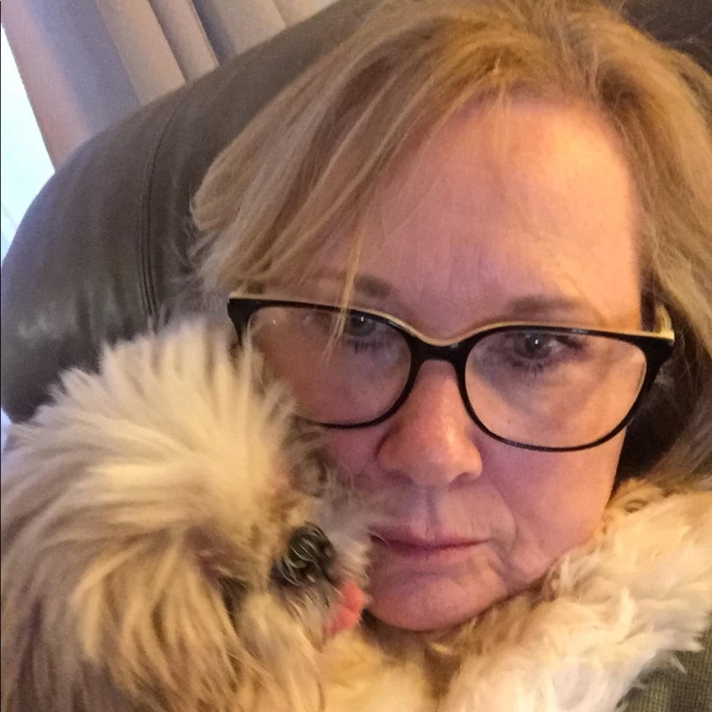 Meet your Posher, Cindy